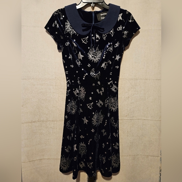 Zodiac Velour Velvet Dress - Modcloth x Collectif - Picture 4 of 4